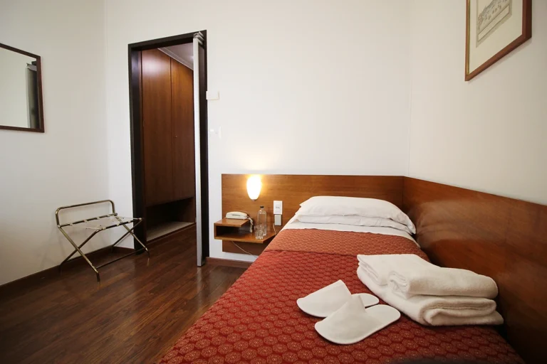 Camera Singola con Bagno Salieri Verona